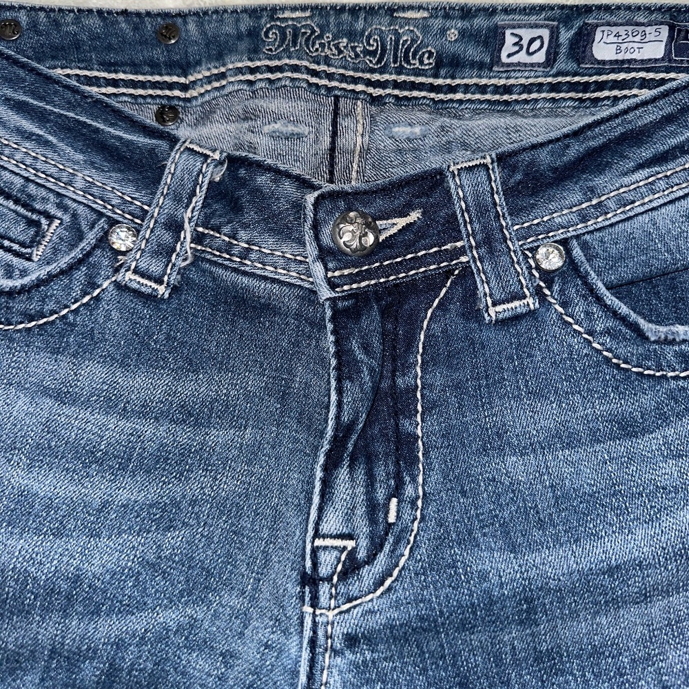 Miss Me Jeans - Size 30